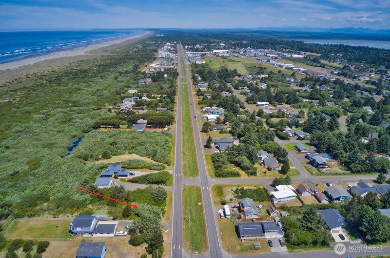 429 Ocean Shores Boulevard NW