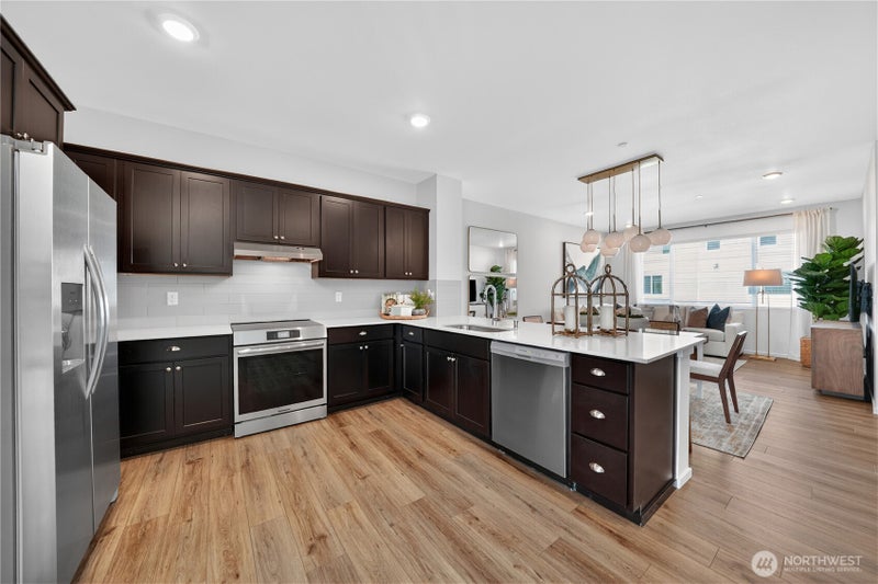 9811 31st Avenue SE G3