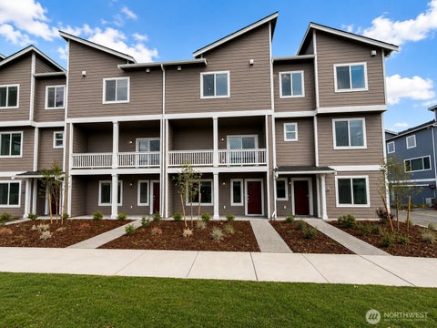 Photo of 9811 31st Avenue SE #G3, Everett, WA 98208 (MLS # 2576113)
