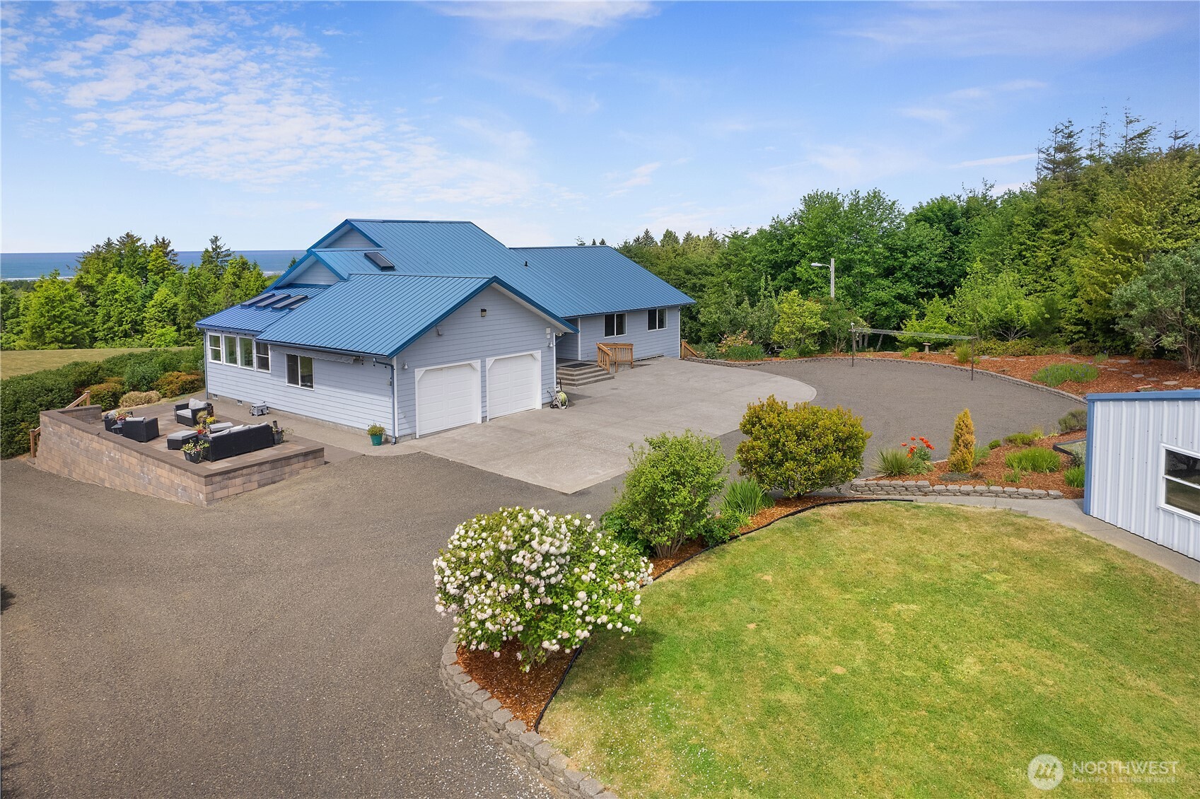 24 Jacalyn Lane