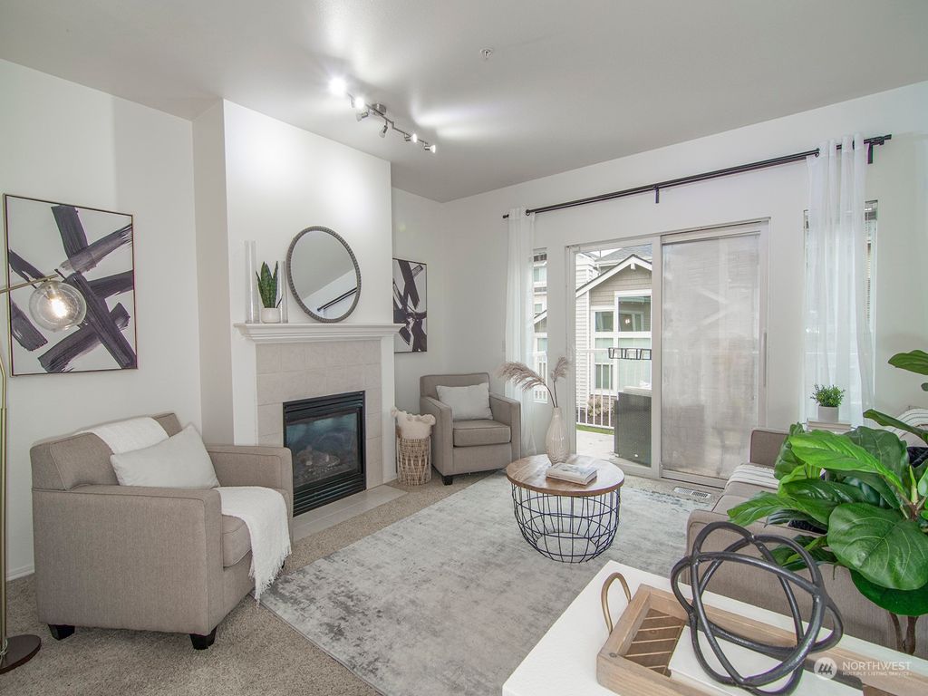 Photo of 16232 118th Lane NE #1-4, Bothell, WA 98011 (MLS # 2024784)