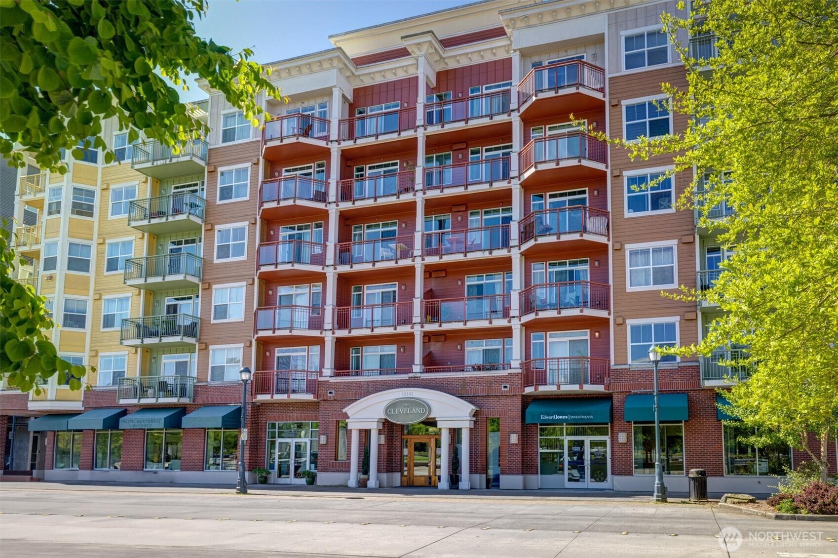 16141 Cleveland Street 212