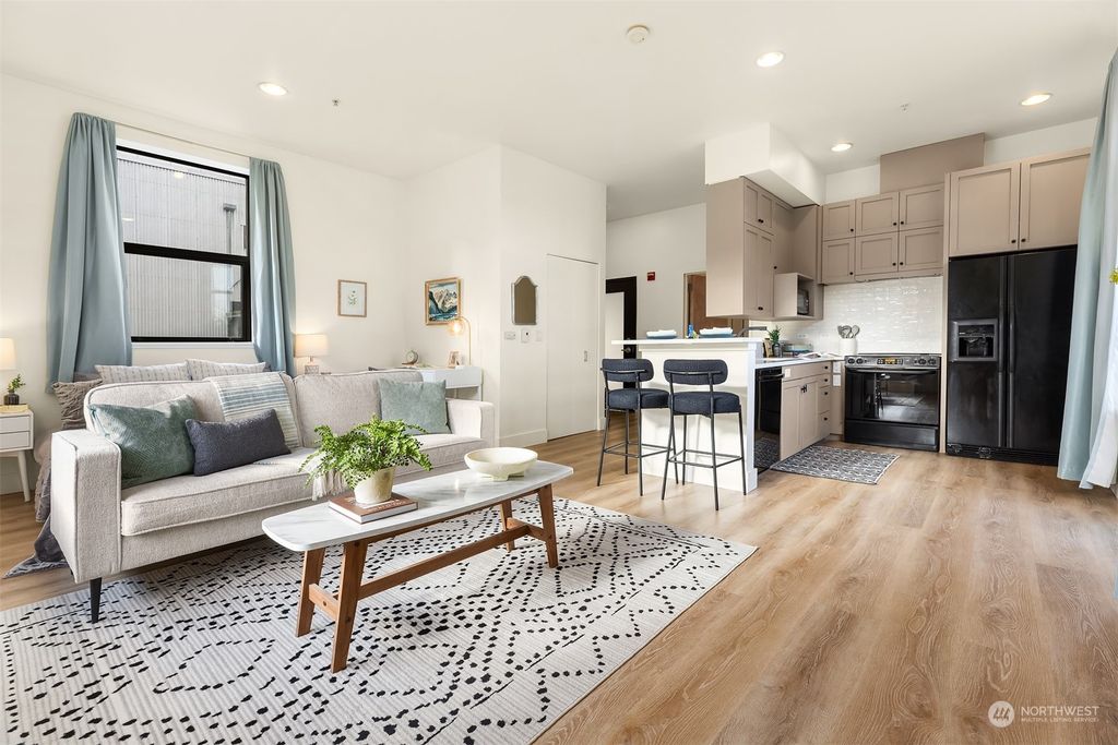 Photo of 615 E Pike Street #407, Seattle, WA 98122 (MLS # 2327266)