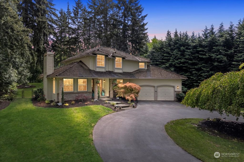 Photo of 16422 154th Avenue NE, Woodinville, WA 98072 (MLS # 2227443)