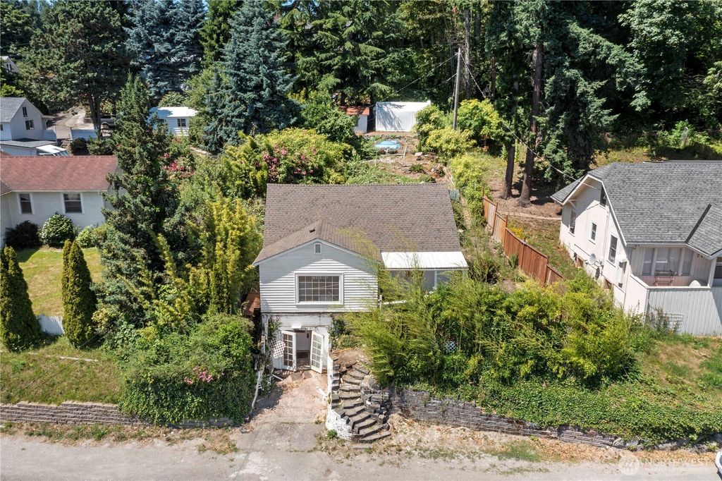 Photo of 7119 Pacific Highway E, Milton, WA 98354 (MLS # 2405168)
