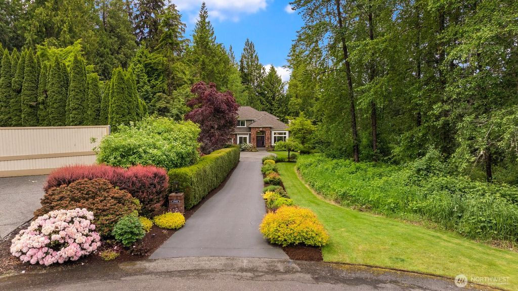 Photo of 17055 183rd Place NE, Woodinville, WA 98072 (MLS # 2381771)