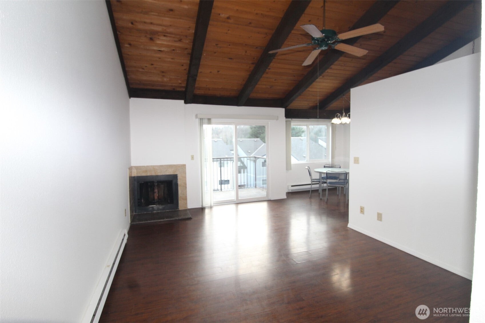 15210 Macadam Road S D304