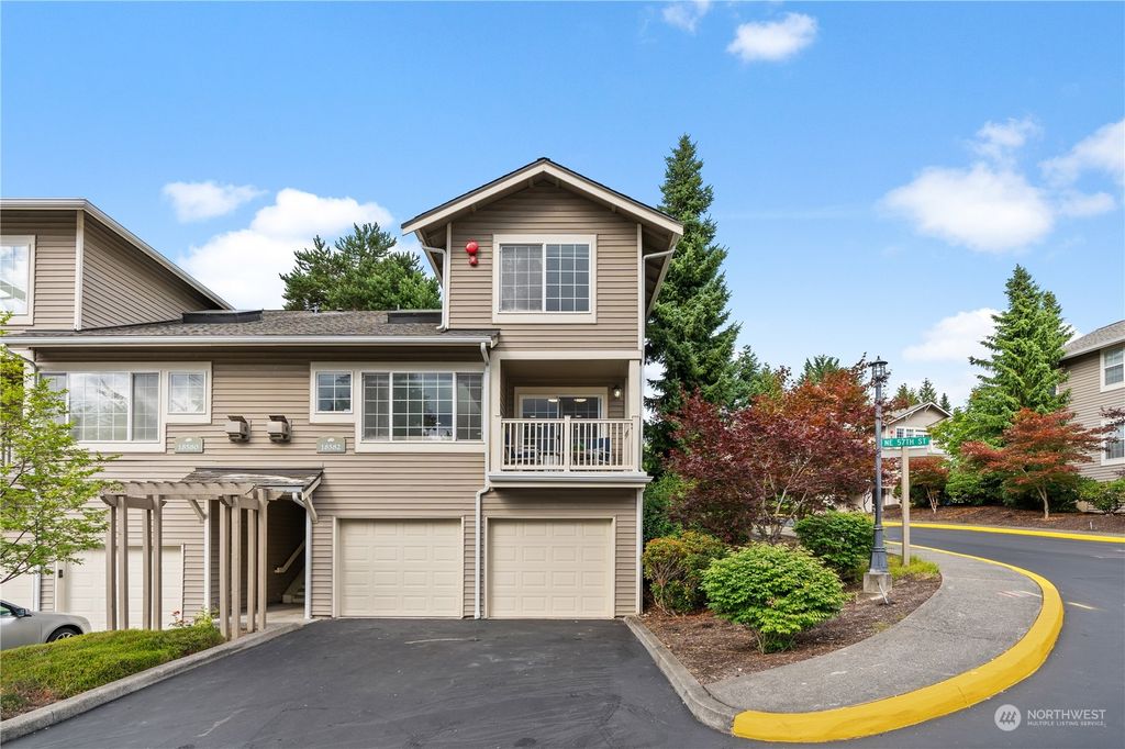 Photo of 18582 NE 57th Street #18582, Redmond, WA 98052 (MLS # 2137888)