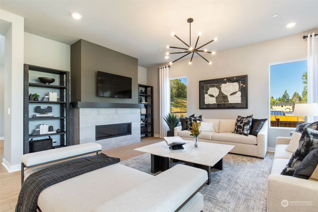 Photo of 3912 NE 27th Place #01, Renton, WA 98059 (MLS # 2053707)
