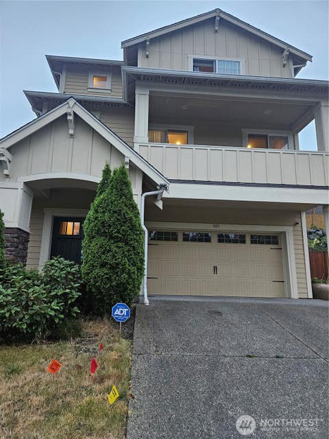 Photo of 909 SW 338th Street #59, Federal Way, WA 98023 (MLS # 2556302)