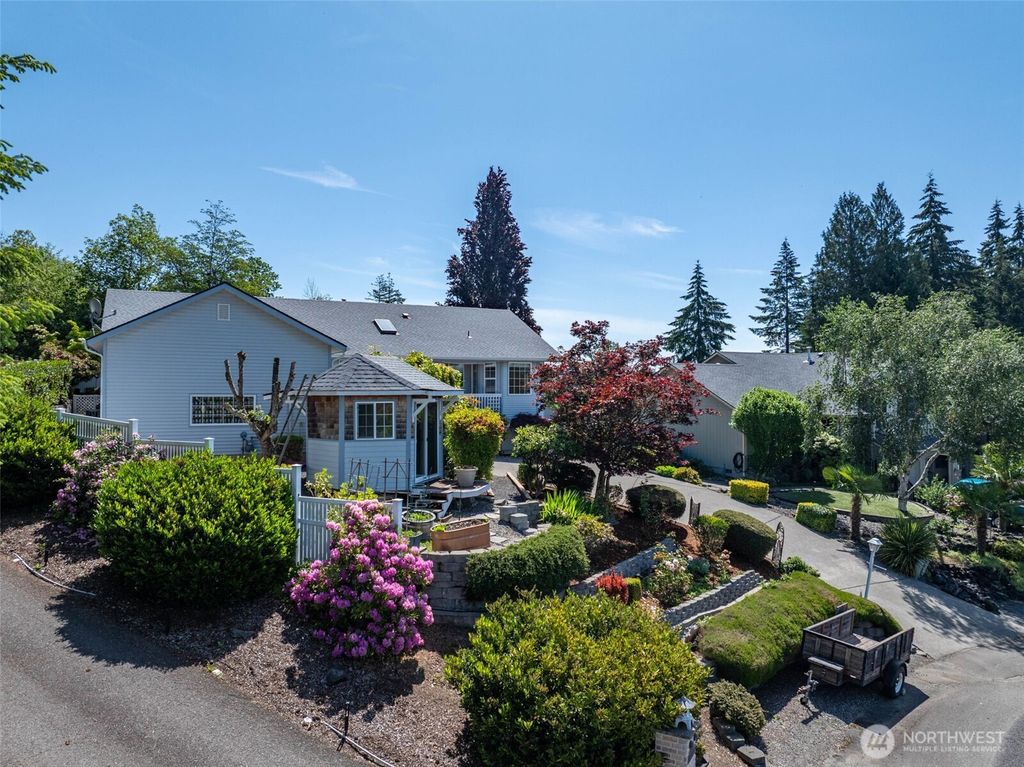 Photo of 128 Jackson View Drive, Chehalis, WA 98532 (MLS # 2500336)