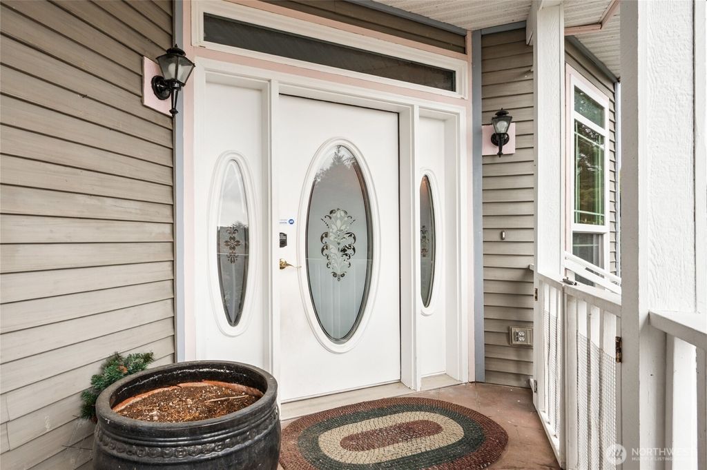 Photo of 165 Tri Mountain Lane, Centralia, WA 98531 (MLS # 2525864)