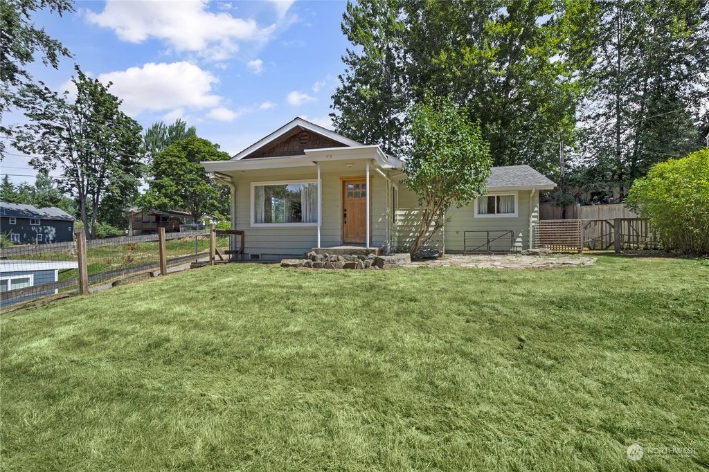 Photo of 15328 Juanita Drive NE, Kenmore, WA 98028 (MLS # 2144007)