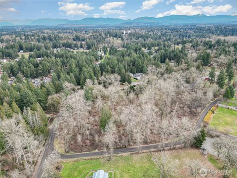 Photo of 17400 SE 298th Street, Kent, WA 98042 (MLS # 2532160)
