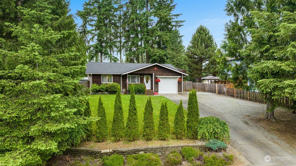 Photo of 3520 Alyson Drive, Granite Falls, WA 98252 (MLS # 2130907)