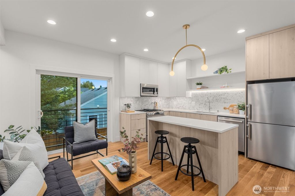 Photo of 315 B NW 86th Street #B, Seattle, WA 98117 (MLS # 2455771)