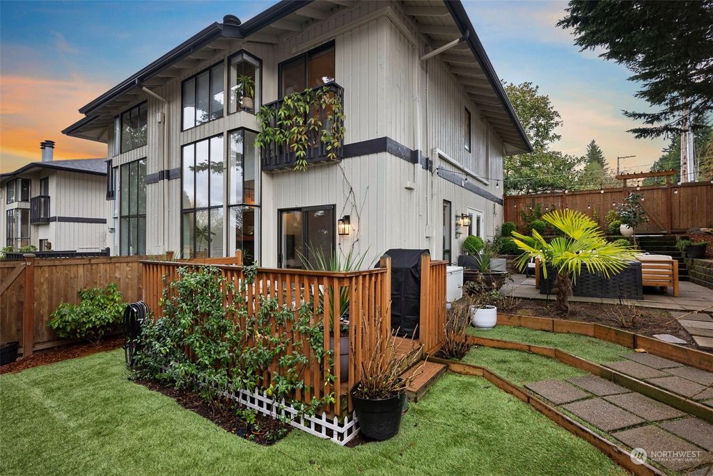 Photo of 10 18th Avenue #A, Kirkland, WA 98033 (MLS # 2195817)