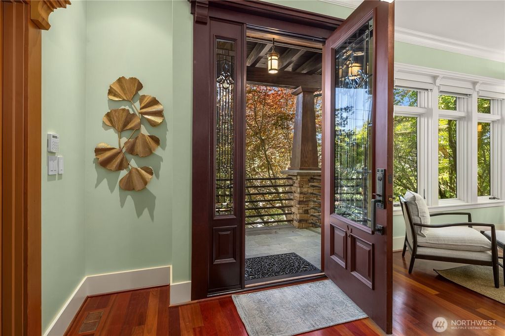 Photo of 1423 37th Avenue, Seattle, WA 98122 (MLS # 2491011)