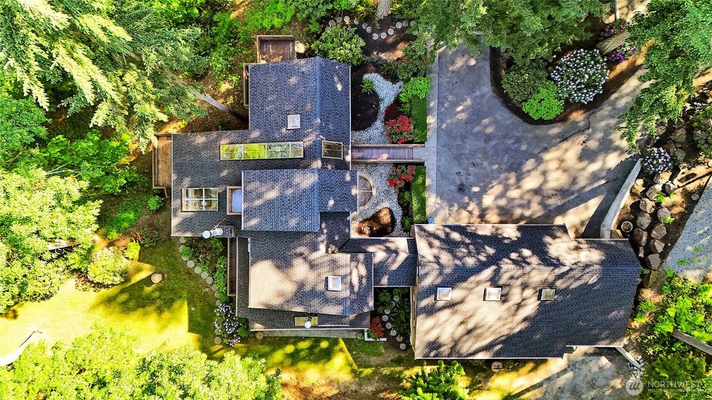 Photo of 15124 130th Avenue NE, Woodinville, WA 98072 (MLS # 2511956)