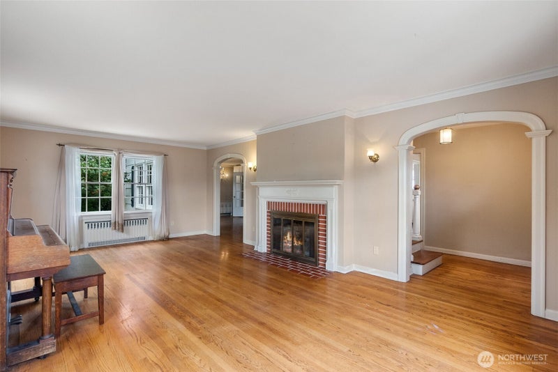 407 N 6th Street