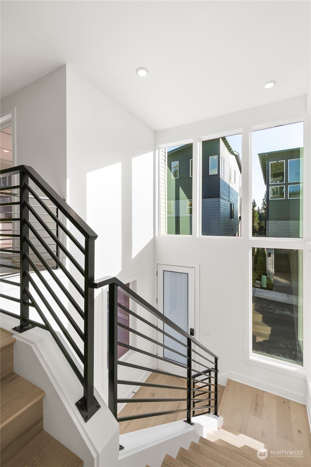Photo of 7808 NE 123rd Court, Kirkland, WA 98034 (MLS # 2026636)