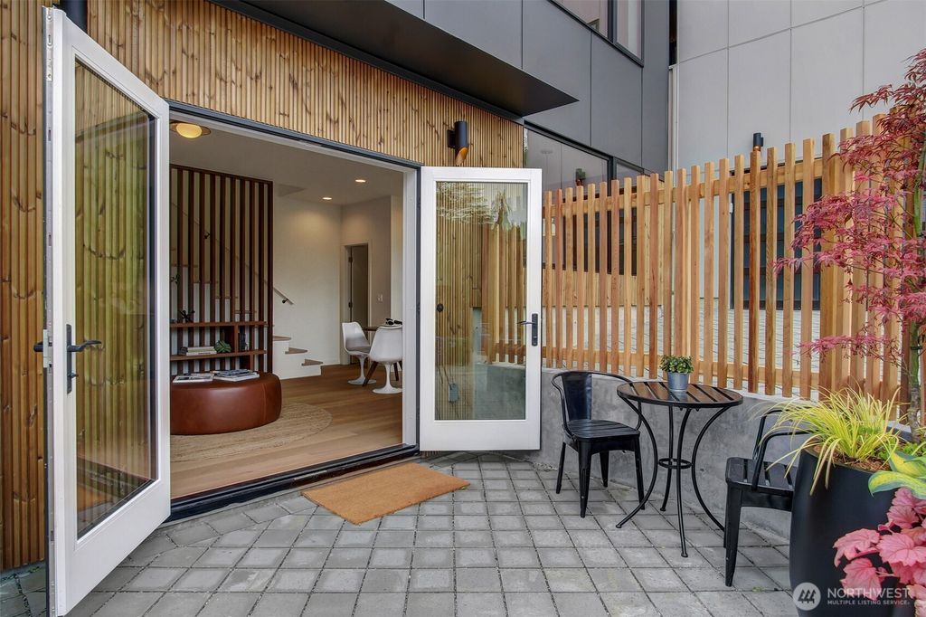 Photo of 3818 36th Avenue W, Seattle, WA 98199 (MLS # 2416311)