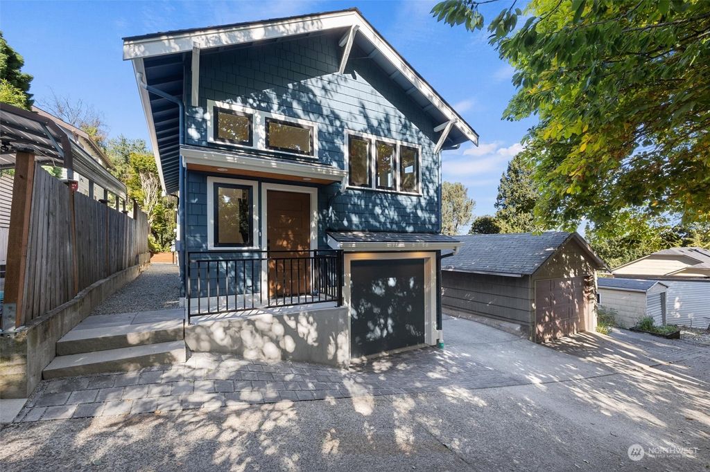 Photo of 2708 1st Avenue W, Seattle, WA 98109 (MLS # 2146367)