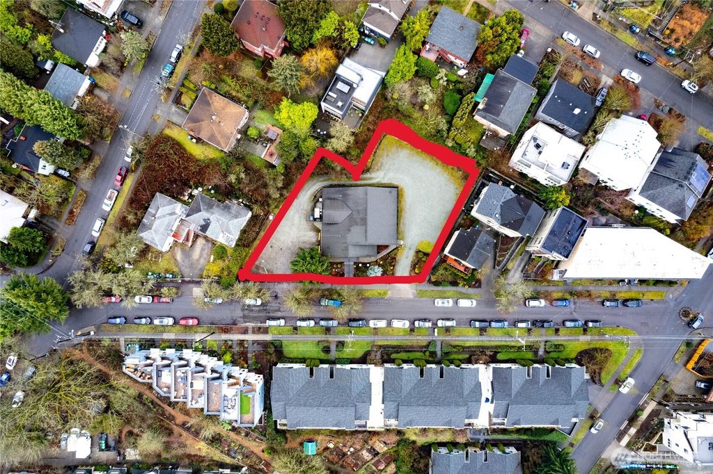 Photo of 812 Davis Place S, Seattle, WA 98144 (MLS # 2483054)