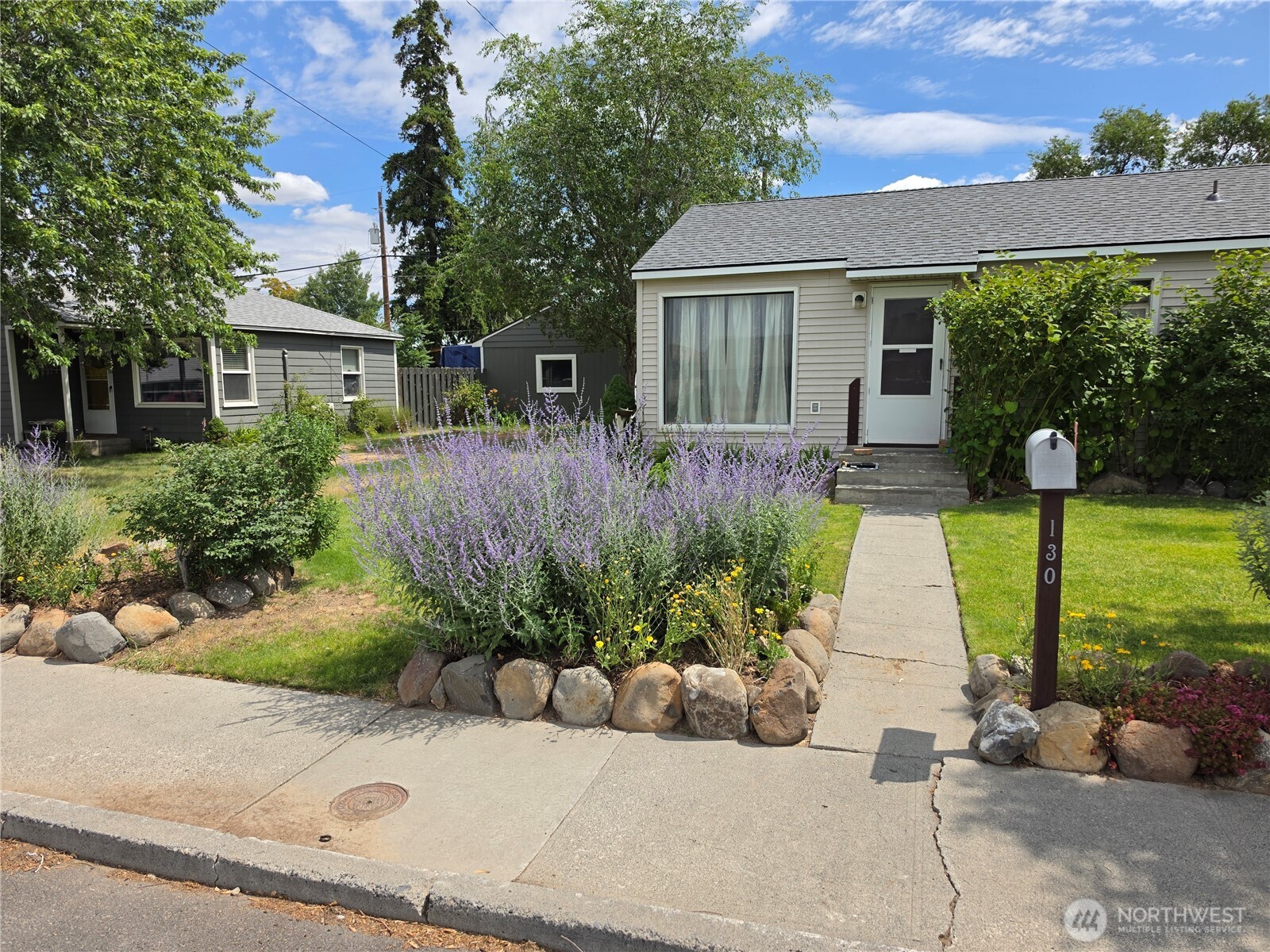 130 D Street NE