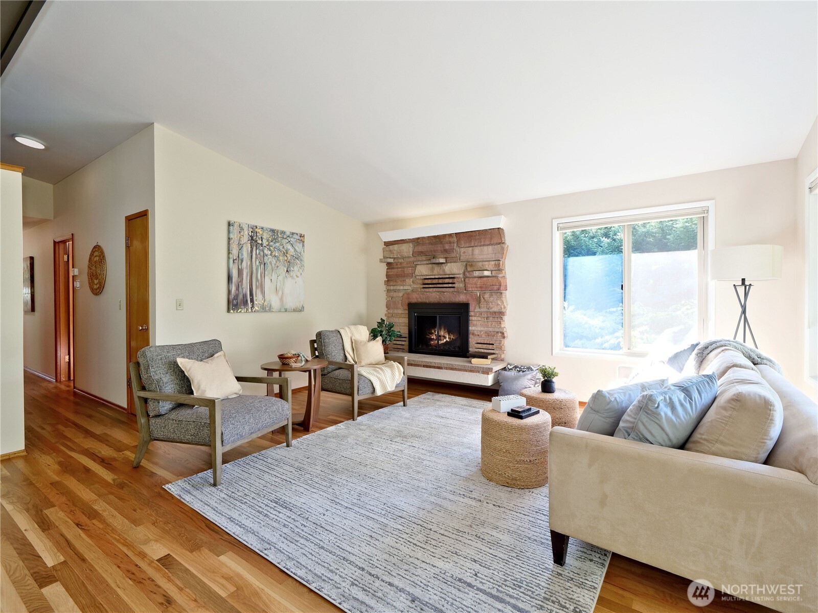 6042 NE 200th Street