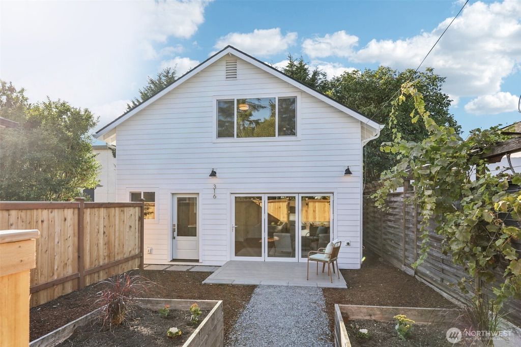 Photo of 316 N 117th Street, Seattle, WA 98133 (MLS # 2442532)