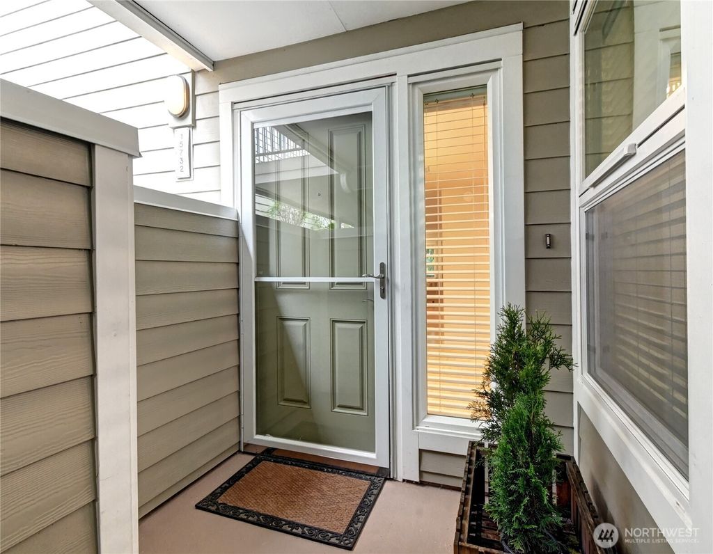 Photo of 15732 NE 70th Court, Redmond, WA 98052 (MLS # 2431983)