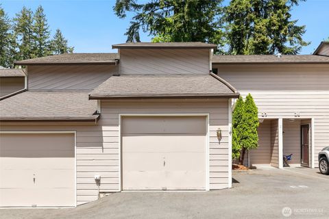 1555 Union Avenue NE Unit 27, Renton, WA 98059 - MLS#: 2360260