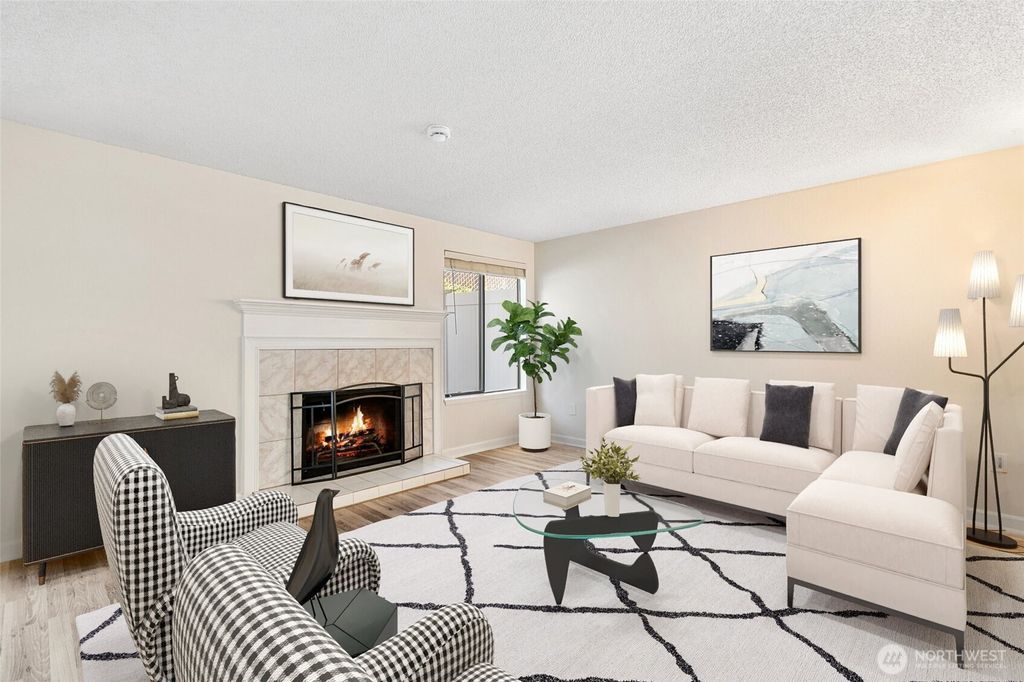 Photo of 1555 Union Avenue NE #27, Renton, WA 98059 (MLS # 2360260)
