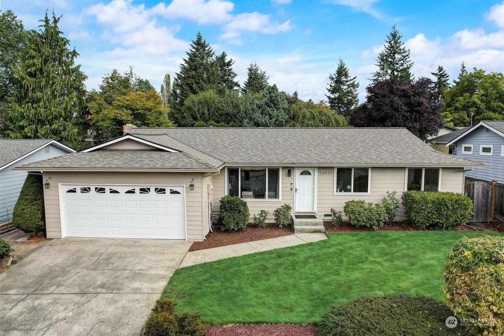 Photo of 15832 NE 110th Street, Redmond, WA 98052 (MLS # 2161311)