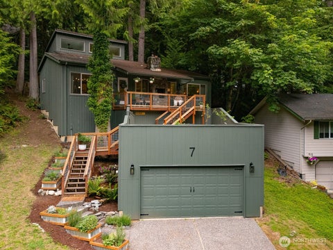 Photo of 7 Summer Bell Lane, Bellingham, WA 98229 (MLS # 2542045)