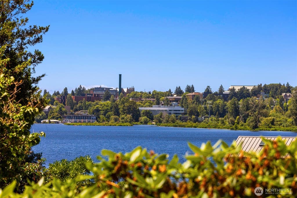 Photo of 3333 43rd Avenue NE, Seattle, WA 98105 (MLS # 2543495)