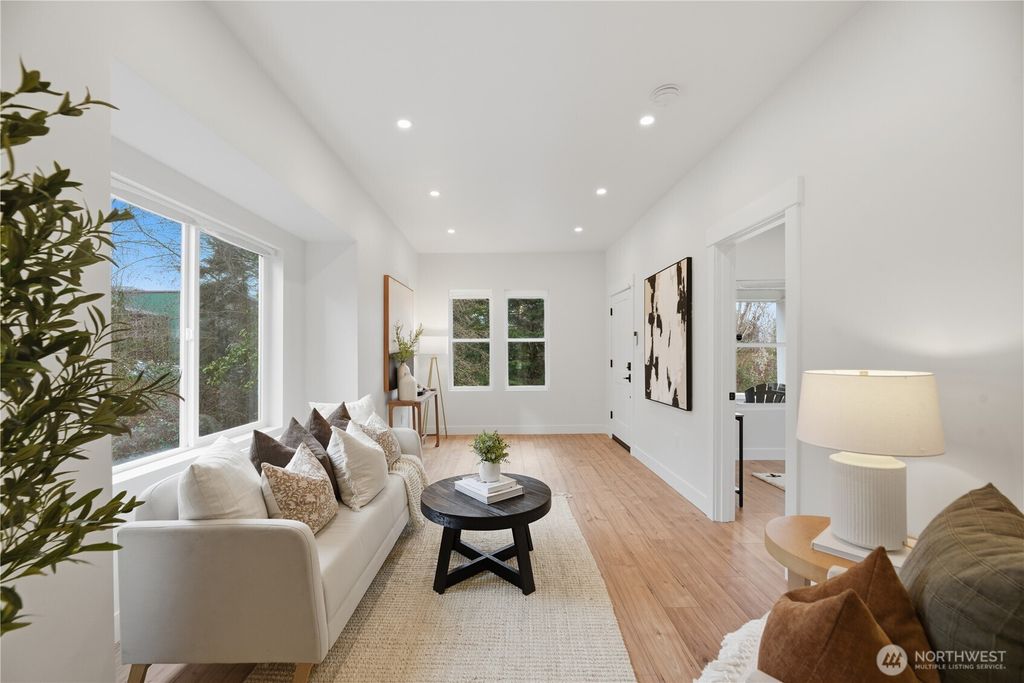 Photo of 2623 SW Yancy Street, Seattle, WA 98126 (MLS # 2463828)