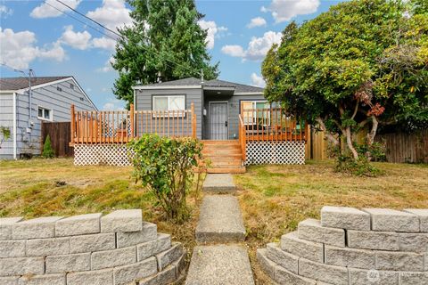 Photo of 807 S 74th Street, Tacoma, WA 98408 (MLS # 2438891)