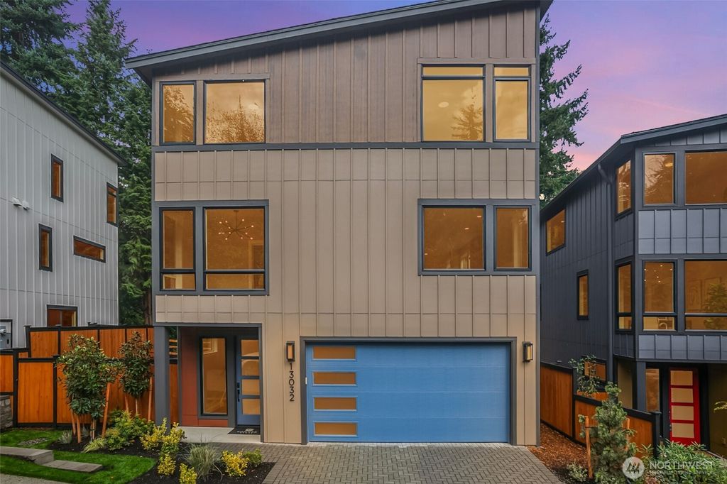 Photo of 13032 SE 19th Court, Bellevue, WA 98005 (MLS # 2456984)