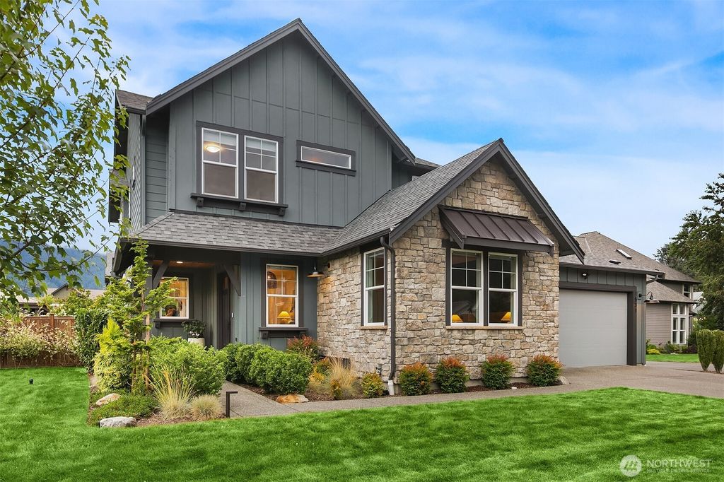 Photo of 1531 Cedar Butte Avenue SE, North Bend, WA 98045 (MLS # 2402979)