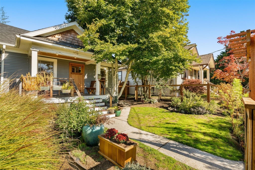 Photo of 130 NW 74th Street, Seattle, WA 98117 (MLS # 2598134)
