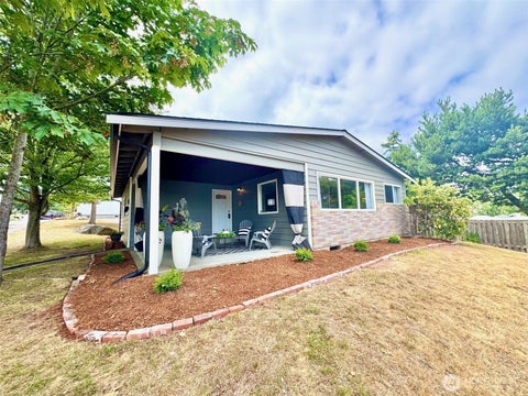 Photo of 5202 N Highland Street, Ruston, WA 98407 (MLS # 2548875)
