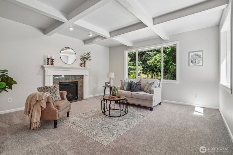 7333 N Creek Loop
