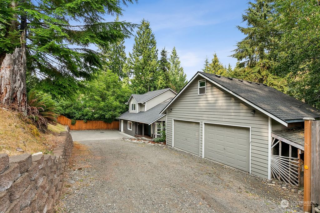 Photo of 5901 176th Drive SE, Snohomish, WA 98290 (MLS # 1995771)