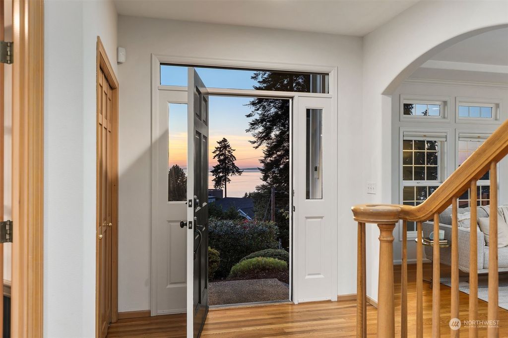 Photo of 9122 Olympic View Drive, Edmonds, WA 98026 (MLS # 2286822)