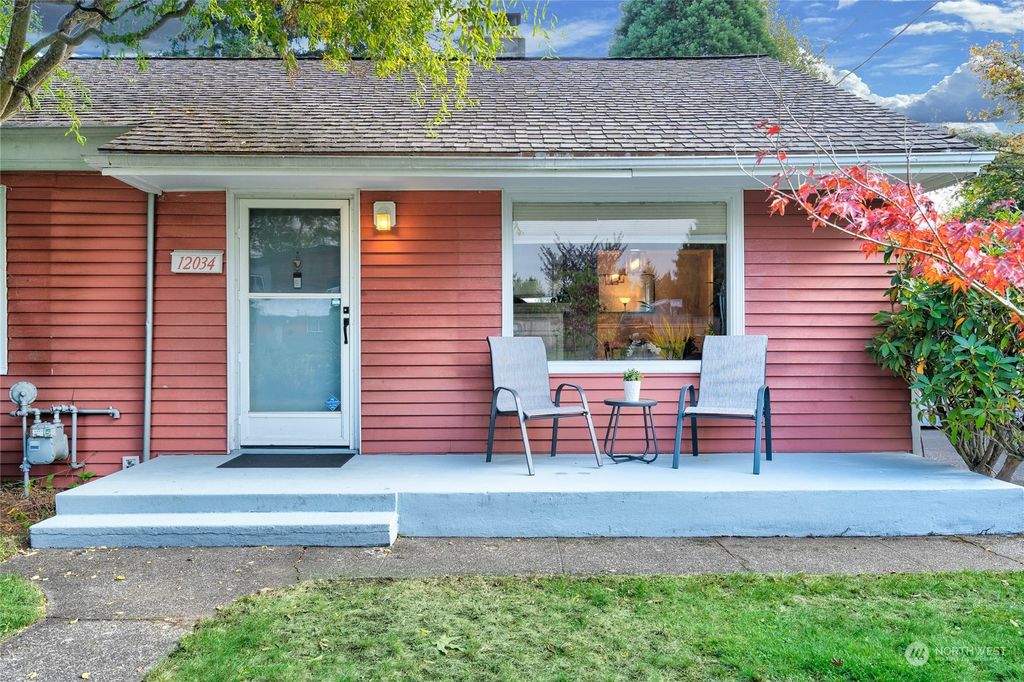 Photo of 12034 78th Avenue S, Seattle, WA 98178 (MLS # 2304416)