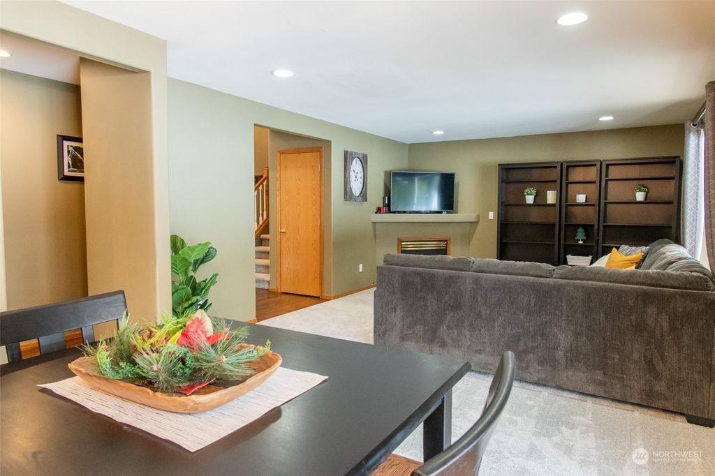 Photo of 1322 130th Avenue SE, Lake Stevens, WA 98258 (MLS # 2017999)