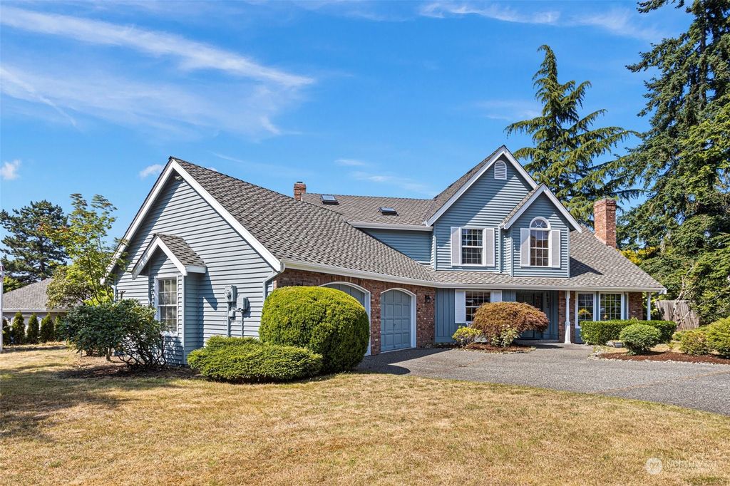 Photo of 5623 108th Place SW, Mukilteo, WA 98275 (MLS # 2134654)
