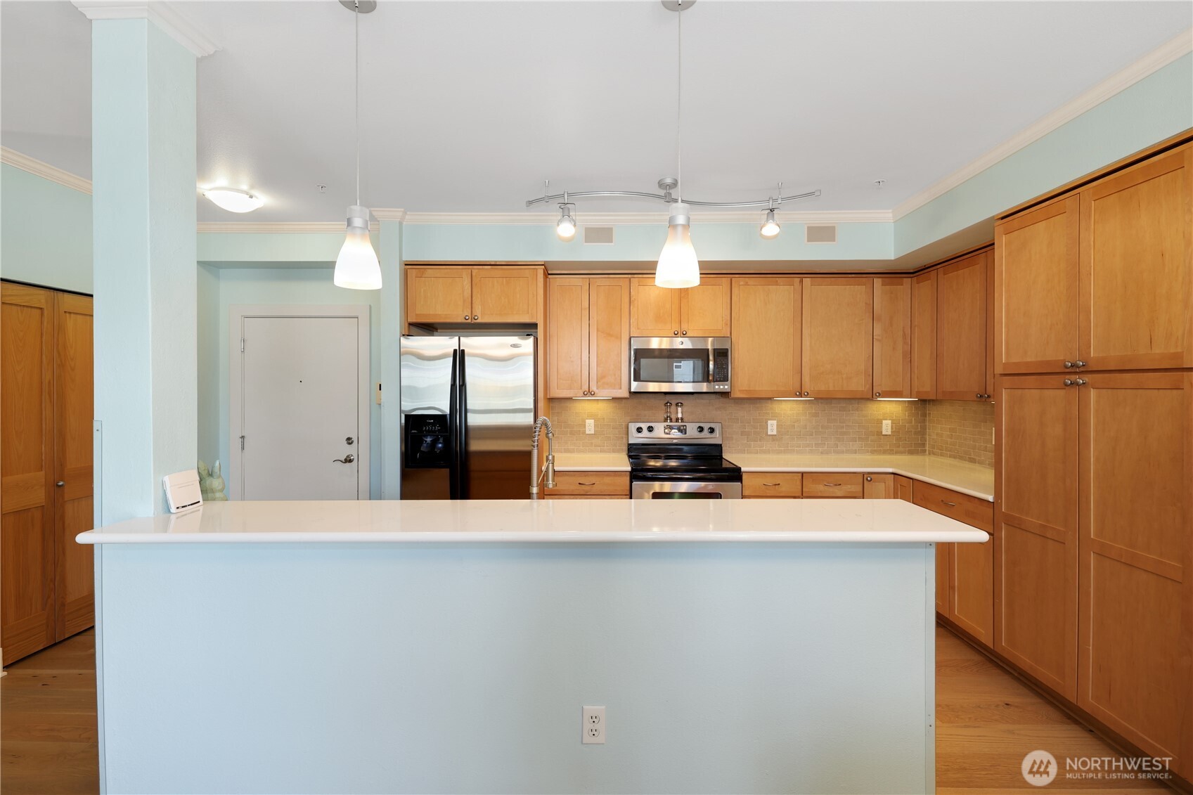 1501 Tacoma Avenue S 212